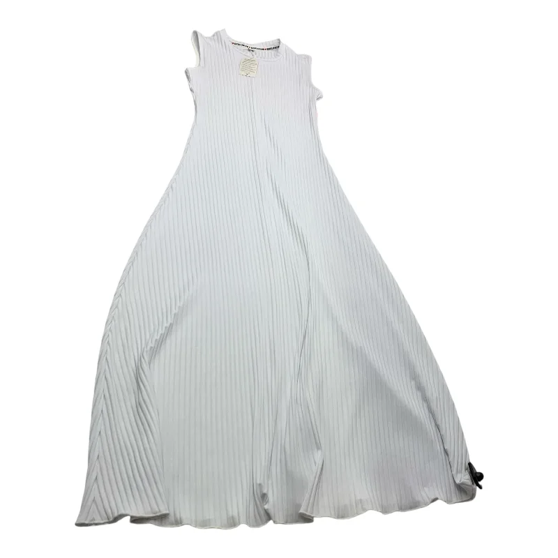 Women's U-Shaped Collar DressesDress Casual Maxi By Exclusive In White, Size: S