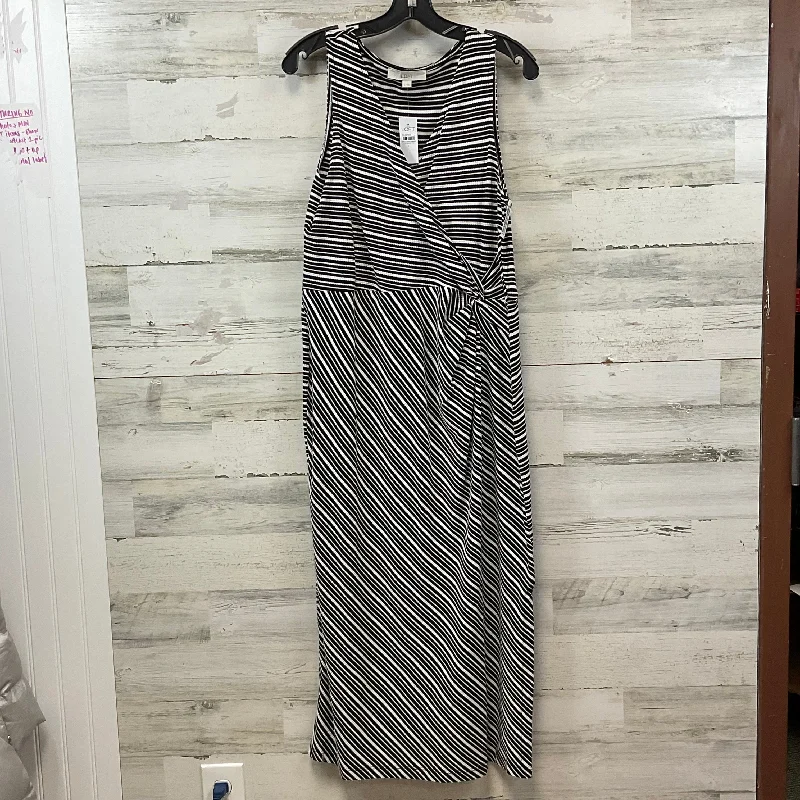 Women's Boat-Back DressesDress Casual Maxi By Loft In Black & White, Size: L