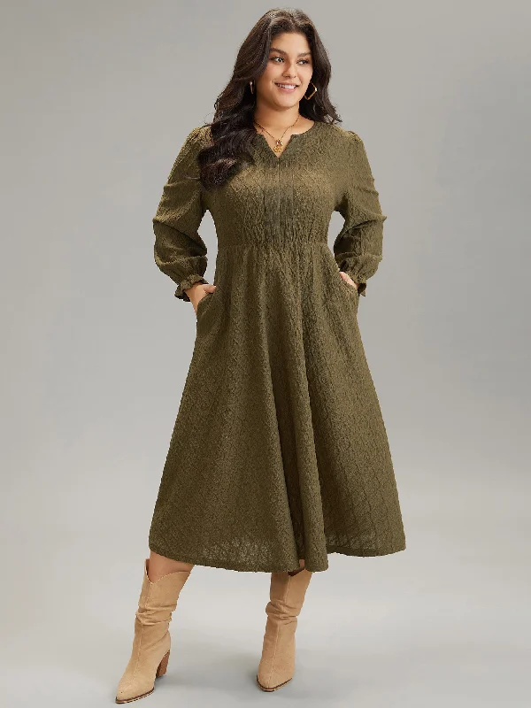 Women's Long-Sleeve DressesTextured Jacquard Notched Ruffle Sleeve Dress